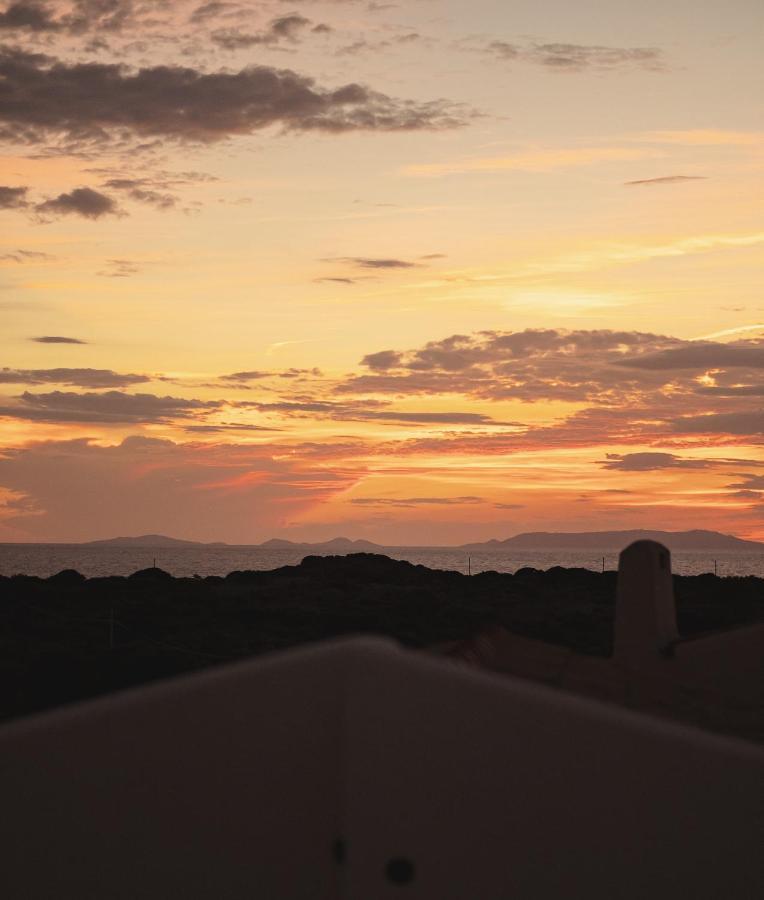 Rocce Rosse Sardinia Aparthotel Isola Rossa Kültér fotó