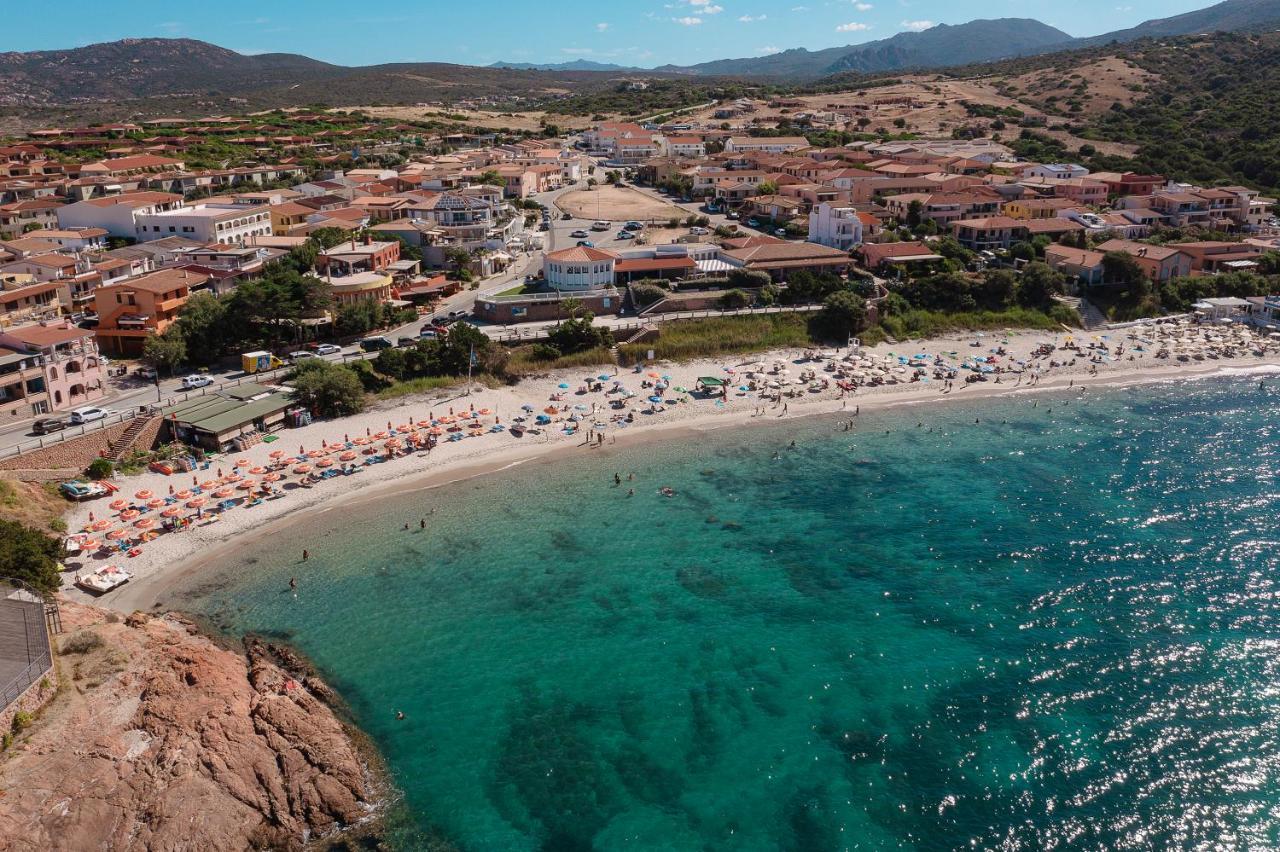 Rocce Rosse Sardinia Aparthotel Isola Rossa Kültér fotó