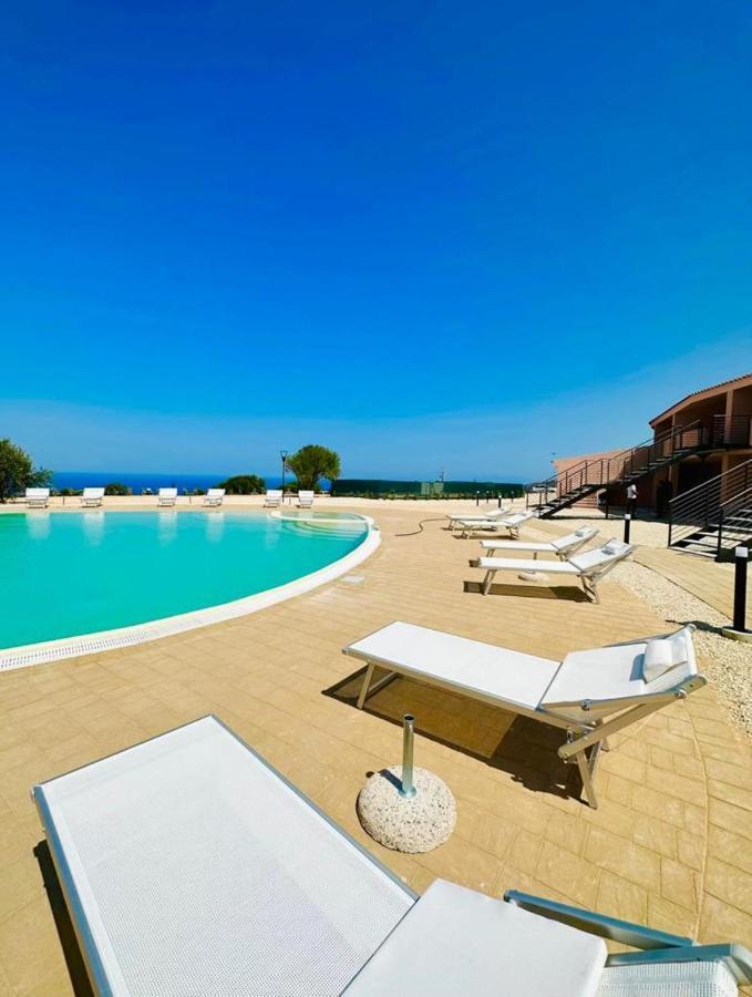 Rocce Rosse Sardinia Aparthotel Isola Rossa Kültér fotó